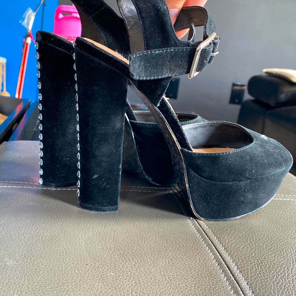 Platform heels